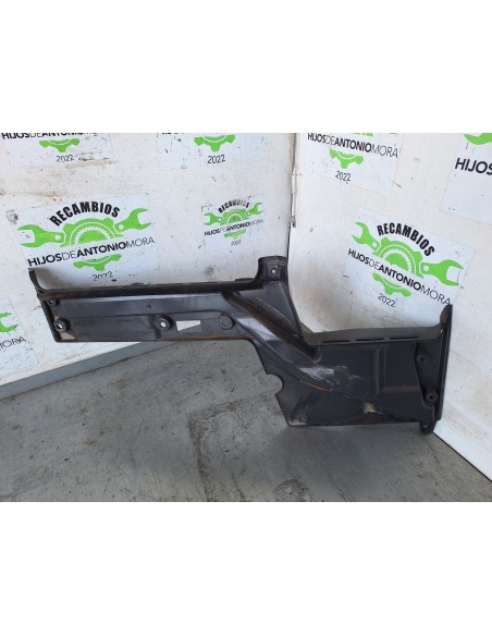 [110088] GUARNECIDO PUERTA DELANTERA DERECHA - MAN TG-M 18.XXX