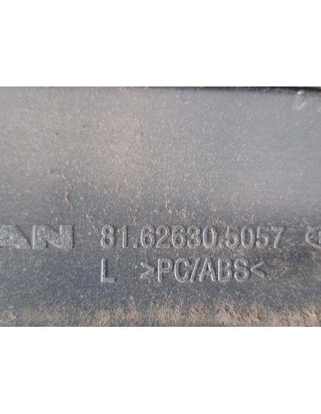 [110087] GUARNECIDO PUERTA DELANTERA IZQUIERDA - MAN TG-M 18.XXX