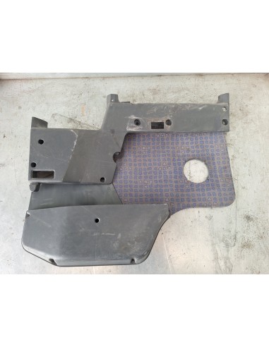 [110081] GUARNECIDO PUERTA DELANTERA IZQUIERDA...