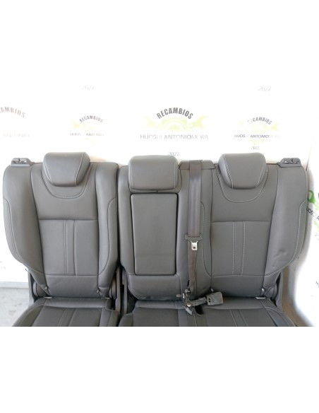[110069] ASIENTOS TRASEROS - FORD KUGA