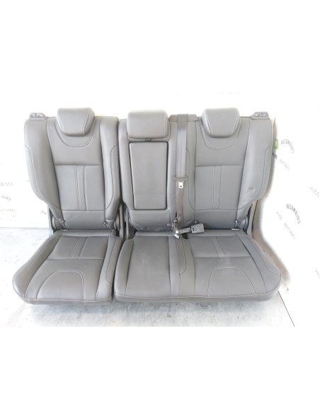 [110069] ASIENTOS TRASEROS - FORD KUGA