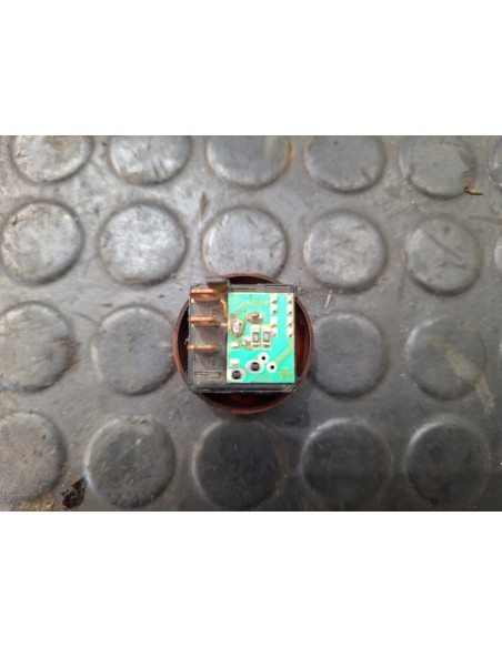 [110014] WARNING - IVECO DAILY COMBI