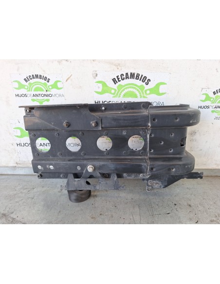 [109988] SOPORTE GUARDABARROS FIJO CABINA IZQUIERDO - MAN TGX 35.XXX (01/2007 - ...)