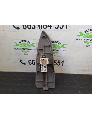 [109947] MANDO ELEVALUNAS DELANTERO DERECHO -...