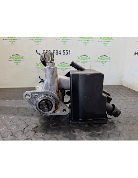 [109930] BOMBA DIRECCION - IVECO EUROCARGO TECTOR (01/2001 - 12/2003)