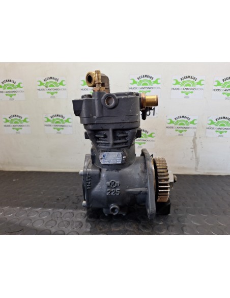[109929] COMPRESOR AIRE DE MOTOR - IVECO EUROCARGO TECTOR (01/2001 - 12/2003)