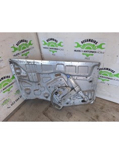 [109923] ELEVALUNAS DELANTERO DERECHO - SCANIA SERIE 4...