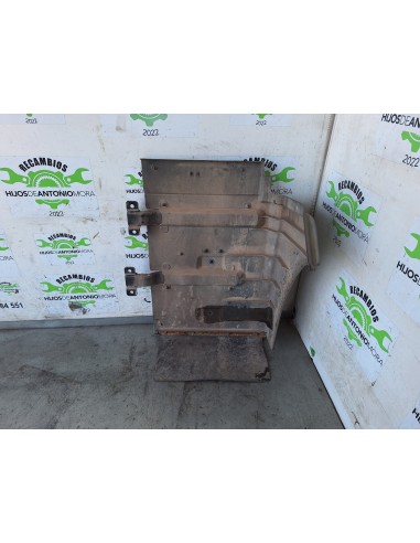 [109912] GUARDABARROS FIJO CABINA IZQUIERDO -...