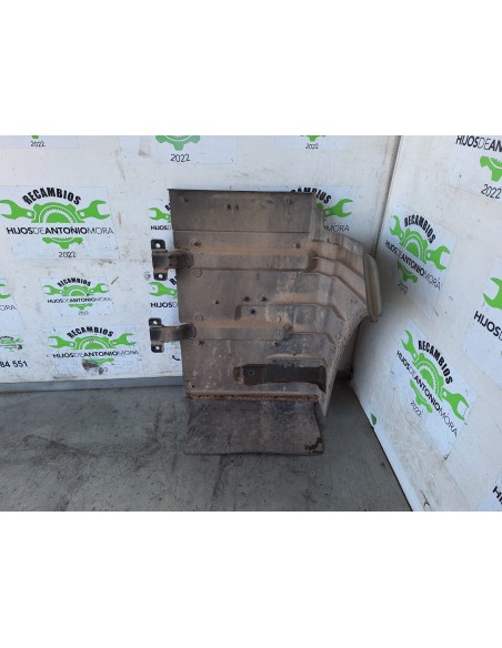 [109912] GUARDABARROS FIJO CABINA IZQUIERDO - NISSAN ATLEON