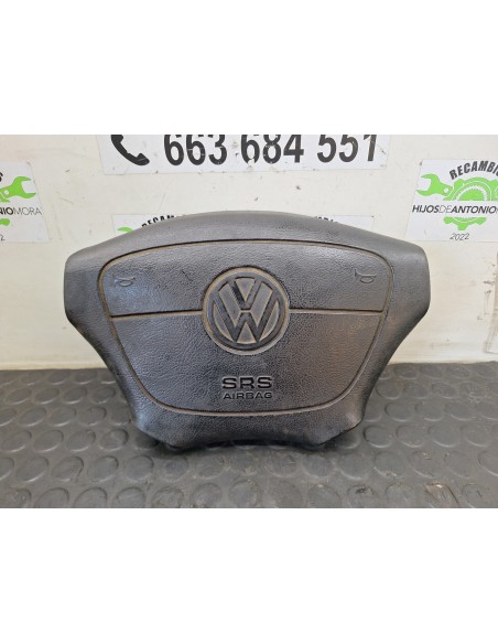 [109905] TAPA VOLANTE - VOLKSWAGEN LT CAJA CERRADA / COMBI