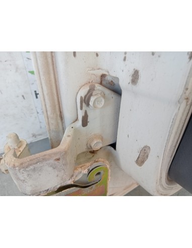 [109896] PUERTA DELANTERA DERECHA - NISSAN ATLEON