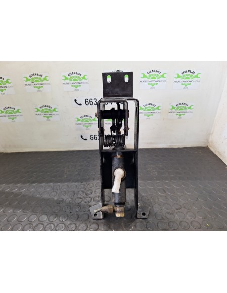 [109872] PEDAL FRENO - NISSAN ATLEON