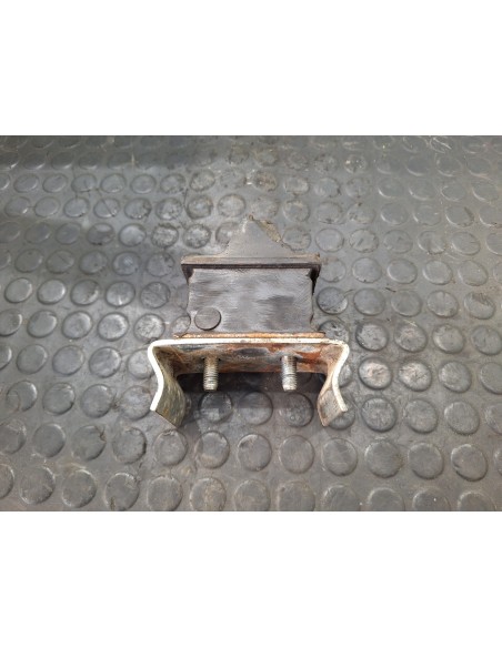 [109865] SOPORTE MOTOR - VOLKSWAGEN LT CAJA CERRADA / COMBI
