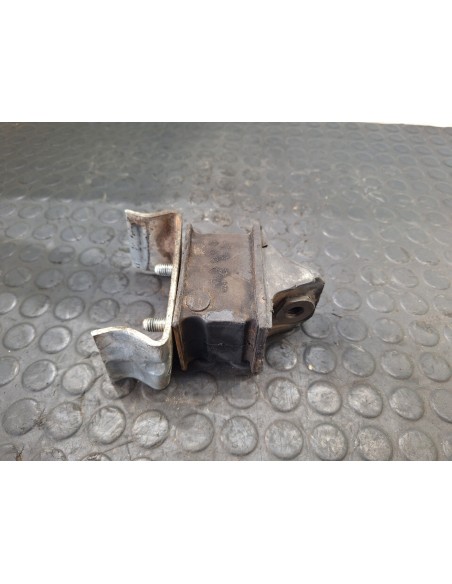 [109865] SOPORTE MOTOR - VOLKSWAGEN LT CAJA CERRADA / COMBI