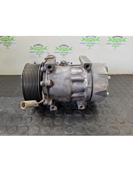 [109849] COMPRESOR AIRE ACONDICIONADO - RENAULT MIDLUM (01/2000 - 12/2013)