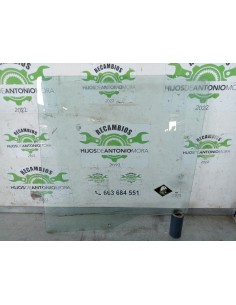 [109833] LUNA DELANTERA IZQUIERDA - NISSAN ATLEON 2