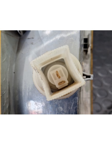 [109798] PILOTO DELANTERO IZQUIERDO - VOLKSWAGEN LT CAJA CERRADA / COMBI