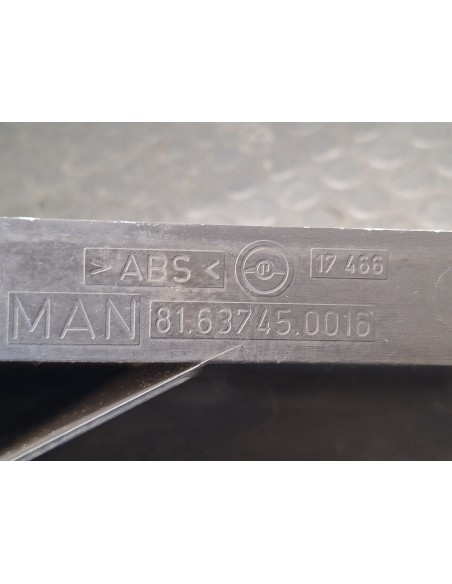 [109787] PLASTICO INTERIOR - MAN F 2000 19.XXX