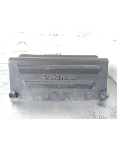 [109695] TAPA BATERIA - VOLVO FH 13