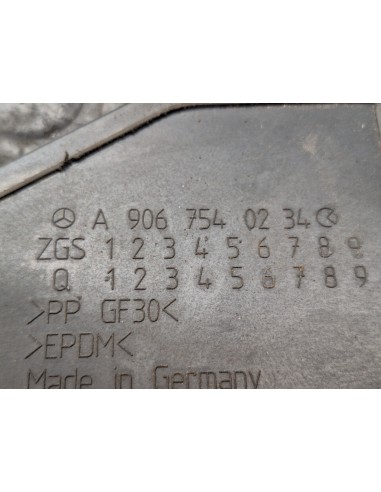 [109683] TAPA EXTERIOR COMBUSTIBLE - MERCEDES...