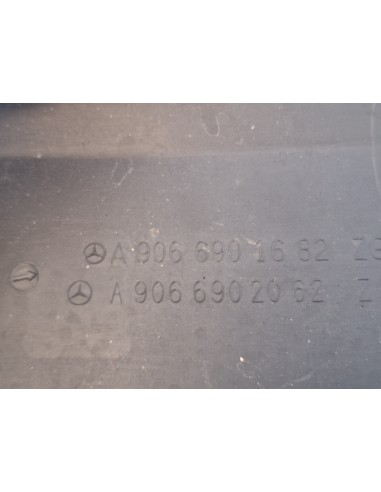 [109674] MOLDURA LATERAL DERECHA - MERCEDES...