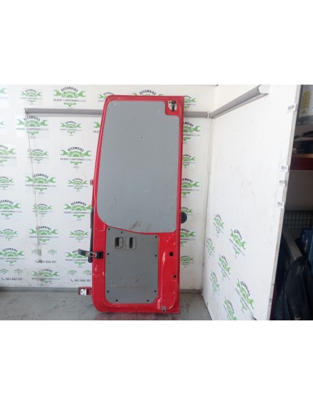 [109670] PUERTA TRASERA DERECHA - MERCEDES SPRINTER 02.00 - CAJA CERRADA (01/1999 - 01/2006)