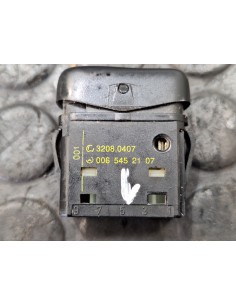 [109667] BOTON - MERCEDES SPRINTER 02.00 - CAJA CERRADA...