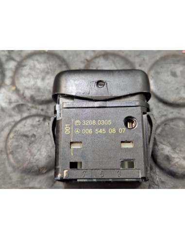 [109666] BOTON - MERCEDES SPRINTER 02.00 - CAJA...