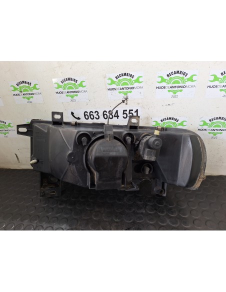 [109659] FARO DERECHO - RENAULT MASCOTT (01/2000 - 01/2006)