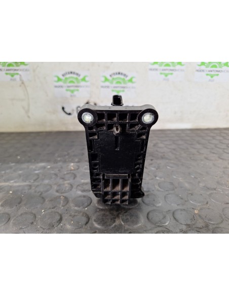[109646] PEDAL ACELERADOR - MERCEDES SPRINTER 02.00 - CAJA CERRADA (01/1999 - 01/2006)