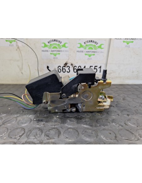 [109640] CERRADURA PUERTA DELANTERA DERECHA - MERCEDES SPRINTER 02.00 - CAJA CERRADA (01/1999 - 01/2006)