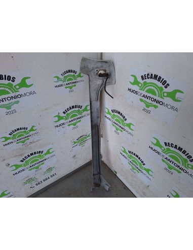 [109598] PILASTRA DE CABINA IZQUIERDA - IVECO...