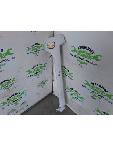 [109598] PILASTRA DE CABINA IZQUIERDA - IVECO...