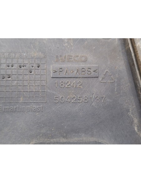 [109592] TAPA  - IVECO EUROCARGO TECTOR (01/2001 - 12/2003)