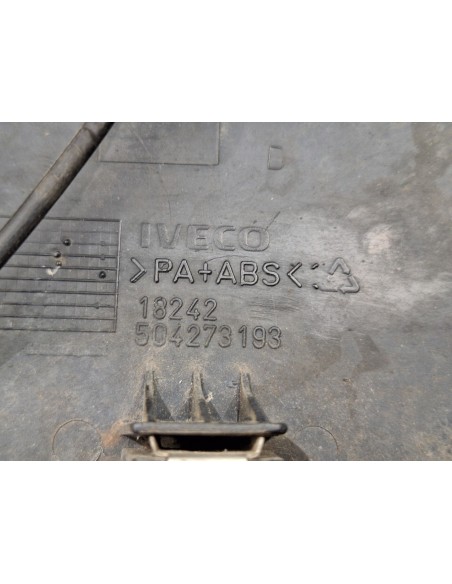 [109592] TAPA  - IVECO EUROCARGO TECTOR (01/2001 - 12/2003)
