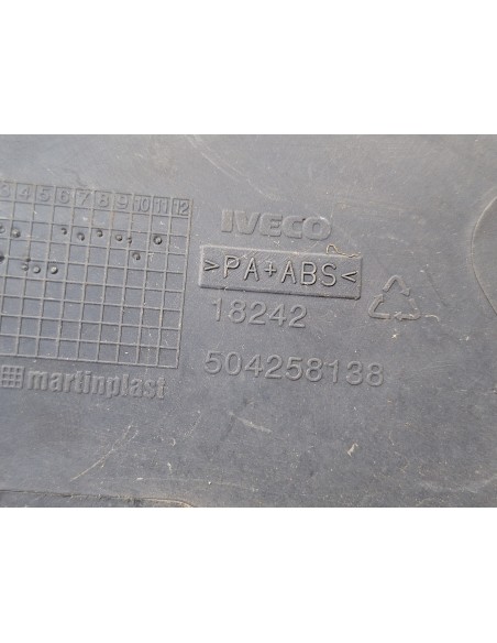 [109592] TAPA  - IVECO EUROCARGO TECTOR (01/2001 - 12/2003)