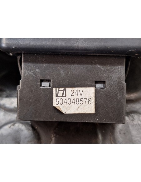 [109581] BOTON - IVECO EUROCARGO TECTOR (01/2001 - 12/2003)