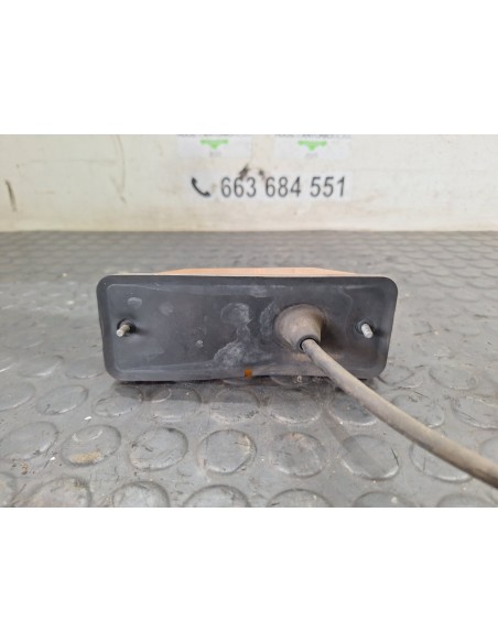 [109555] PILOTO LATERAL IZQUIERDO - MERCEDES SPRINTER 02.00 - CAJA CERRADA (01/1999 - 01/2006)