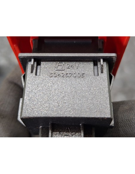 [109537] WARNING - IVECO EUROCARGO TECTOR (01/2001 - 12/2003)