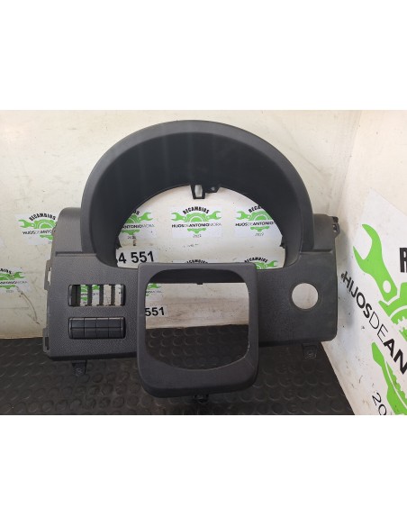 [109536] MOLDURA CUADRO INSTRUMENTOS - MERCEDES SPRINTER 02.00 - CAJA CERRADA (01/1999 - 01/2006)