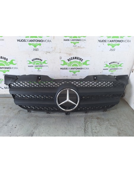 [109533] REJILLA DELANTERA - MERCEDES SPRINTER 02.00 - CAJA CERRADA (01/1999 - 01/2006)
