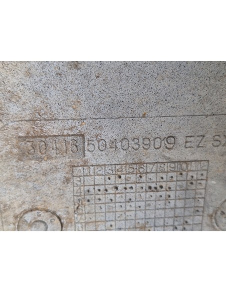 [109507] GUARDABARROS BAJO CABINA IZQUIERDO - IVECO EUROCARGO TECTOR (01/2001 - 12/2003)