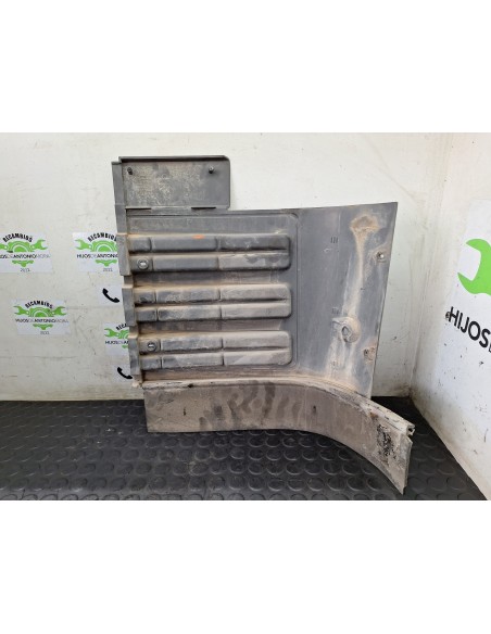 [109489] REJILLA LATERAL - NISSAN ECO - T 100.45/78 KW/E2 (01/1996 - ...)