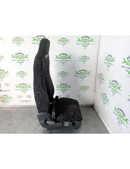 [109433] ASIENTO DELANTERO DERECHO - IVECO EUROCARGO TECTOR (01/2001 - 12/2003)