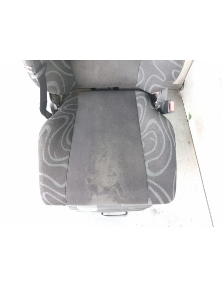 [109433] ASIENTO DELANTERO DERECHO - IVECO EUROCARGO TECTOR (01/2001 - 12/2003)