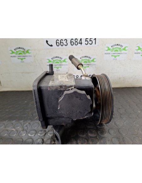 [109426] BOMBA DIRECCION - MERCEDES VIANO (W639)