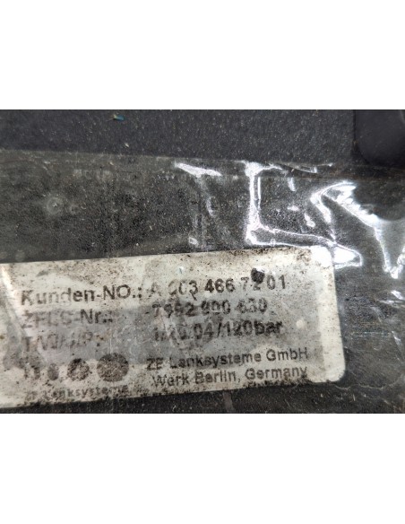 [109426] BOMBA DIRECCION - MERCEDES VIANO (W639)