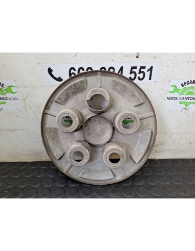 [109404] TAPACUBOS - PEUGEOT BOXER CAJA CERR....