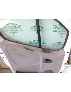 [109391] PUERTA DELANTERA IZQUIERDA - OPEL VIVARO FURGÓN 2