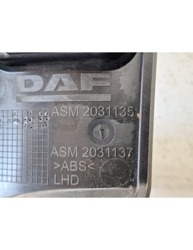 [109384] PLASTICO INTERIOR - DAF SERIE XF EURO...